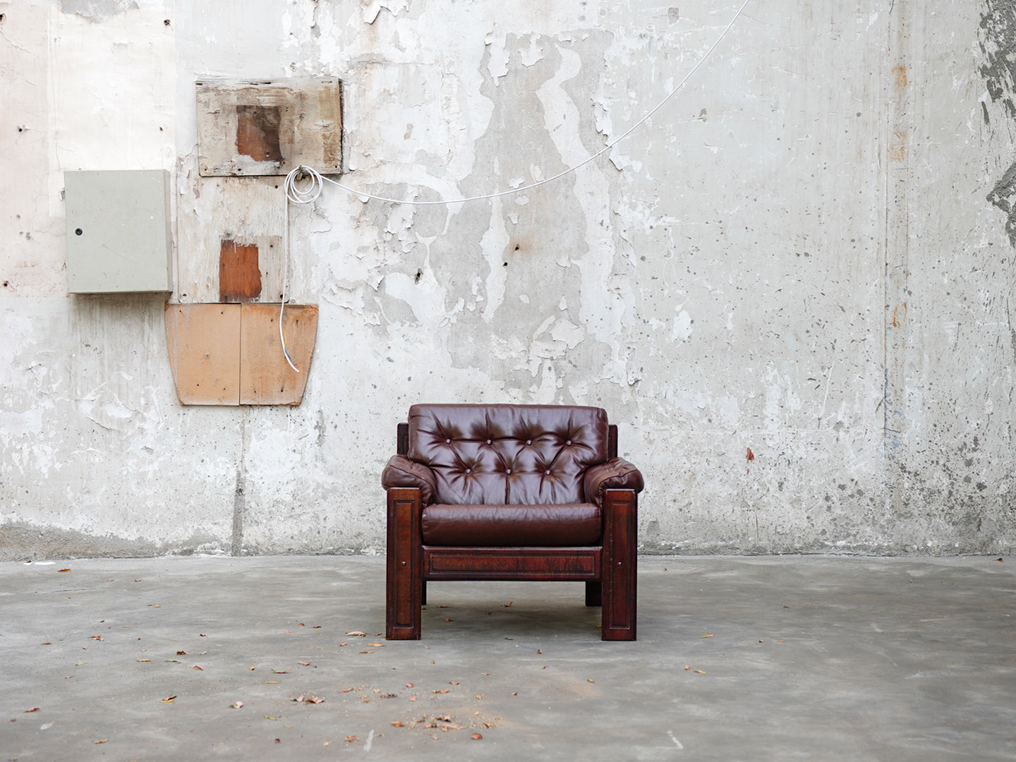 BONANZA LOUNGE CHAIR